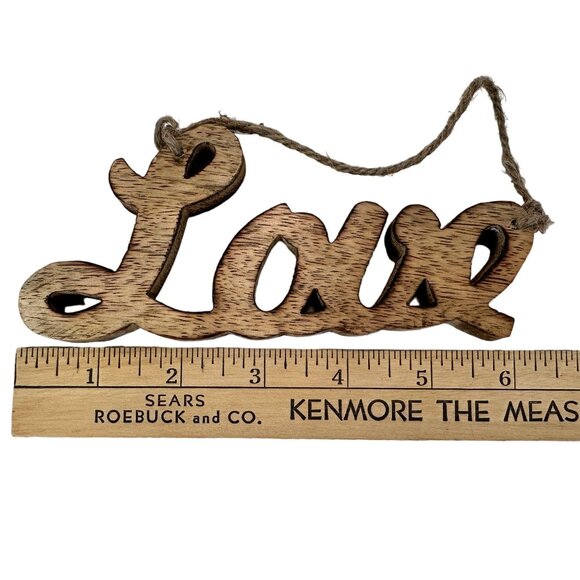 HANDCRAFTED WOODEN CHRISTMAS ORANAMENTS LOVE HEART SET 2 RUSTIC CABINCORE NEW - Picture 3 of 9